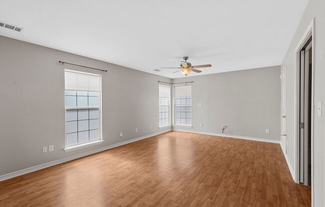 1 bed, 1 bath, $1,410