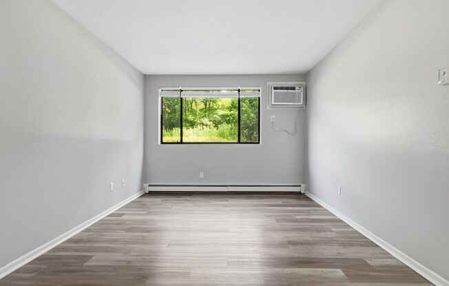 4 beds, 1.5 baths, 1,173 sqft, $2,199, Unit 8209 Unit 24