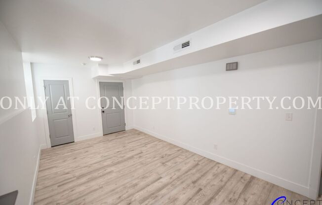 1 bed, 1 bath, 325 sqft, $1,299, Unit 1E