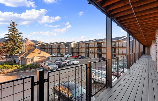 1 bed, 1 bath, 672 sqft, $1,260, Unit 723