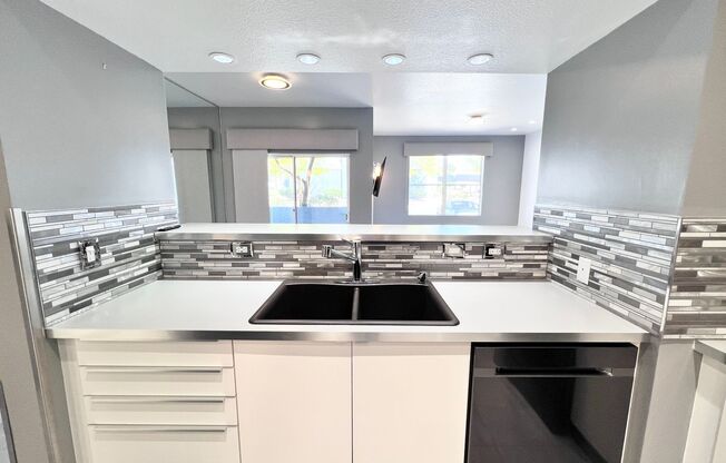 2 beds, 2 baths, $1,500, Unit # 1074