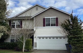 4 Bedroom Home with Loft in Snohomish