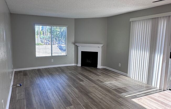 1726 DALY-JARDIN APARTMENTS