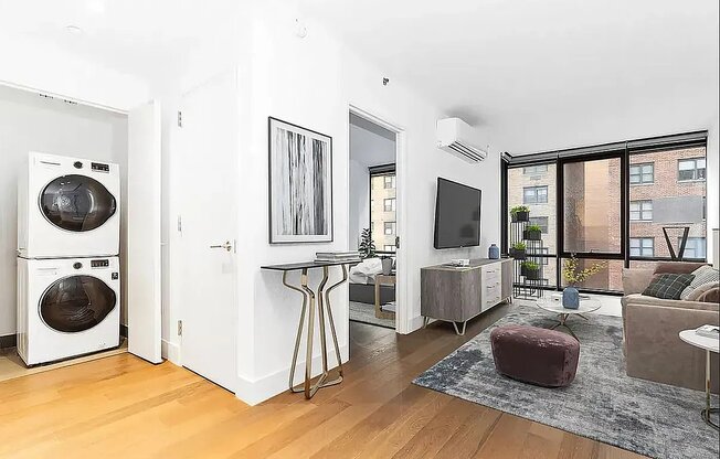 227 LEXINGTON AVE