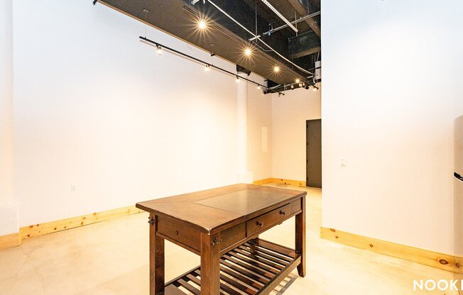 255 18 ST