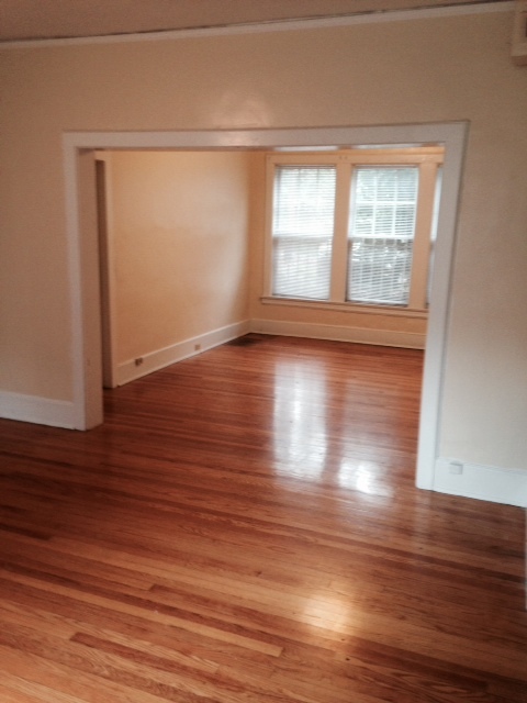 2 beds, 1 bath, $1,395, Unit Apt 12