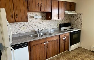 2 beds, 1 bath, 850 sqft, $1,120, Unit 650-3