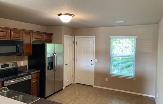Super Cute Home in SW Bentonville!