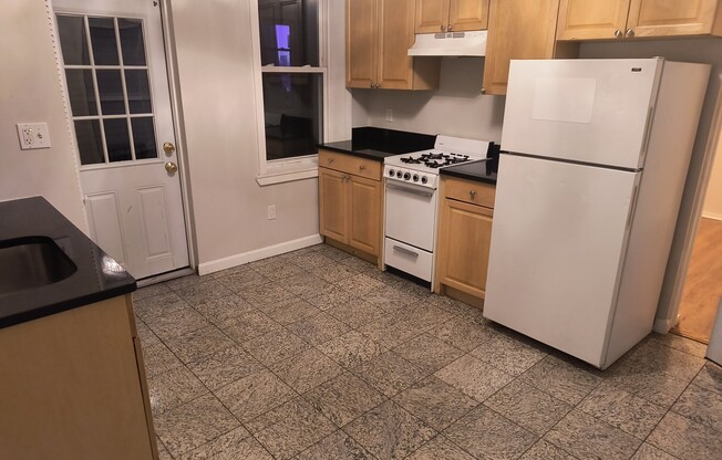 1 bed, 1 bath, $2,980, Unit 26