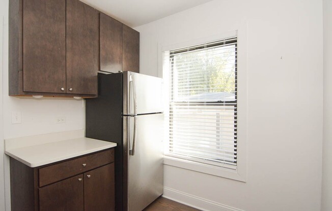 2639 5 N SPAULDING