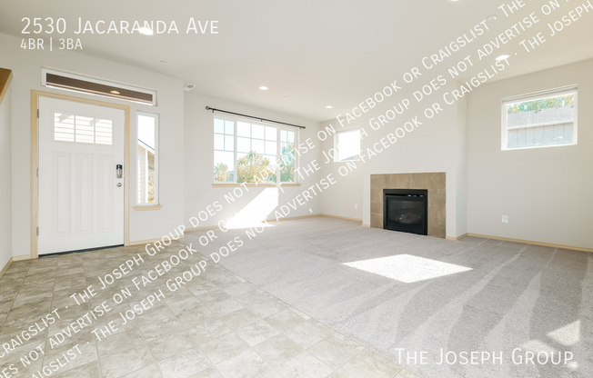 2530 JACARANDA AVE