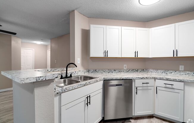 Laguna Place Apartments