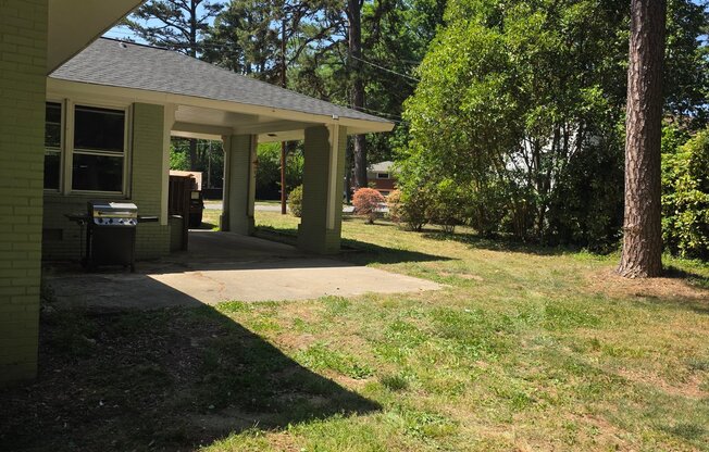 1311 SHANNONHOUSE DR