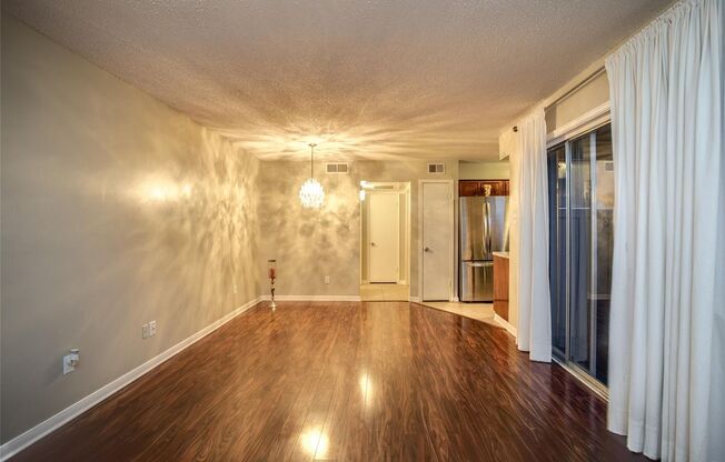 Small gated community of 39 units, conveniently located minutes from the Galleria and all that it offers. Second floor unit, overlooking the community pool, end unit with no neighbor to one side and no neighbor beneath. Washer/Dryer installed, stainless a