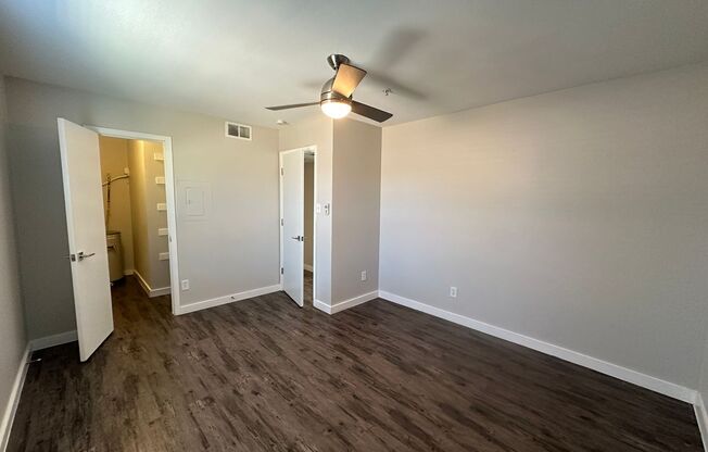 2 beds, 1 bath, 667 sqft, $995, Unit Unit 303