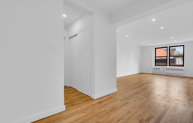 Studio, 1 bath, 470 sqft, $5,000, Unit 6M