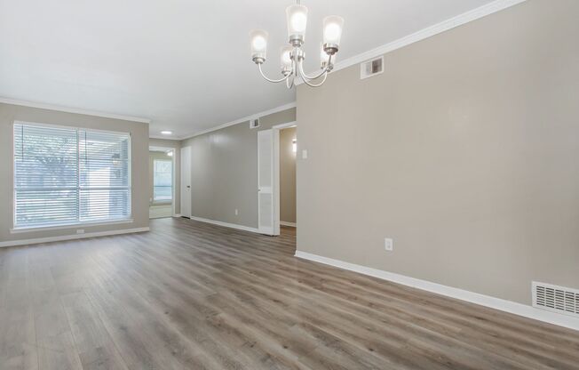 3 Bed, 2 Bath Duplex in Northeast Dallas!
