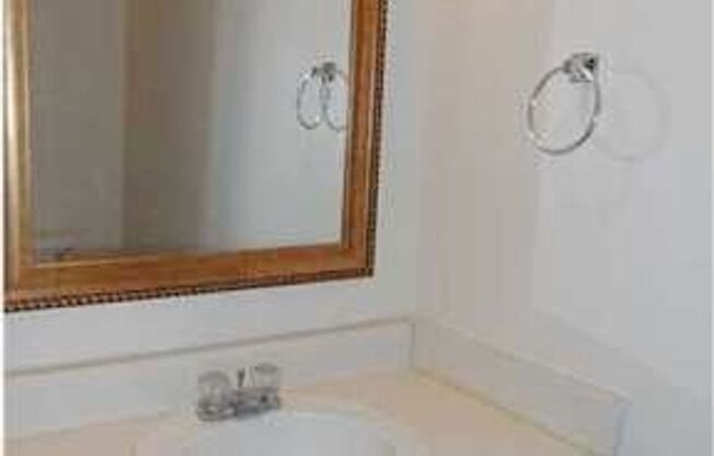 Great Townhouse In Downtown Fort Walton Beach