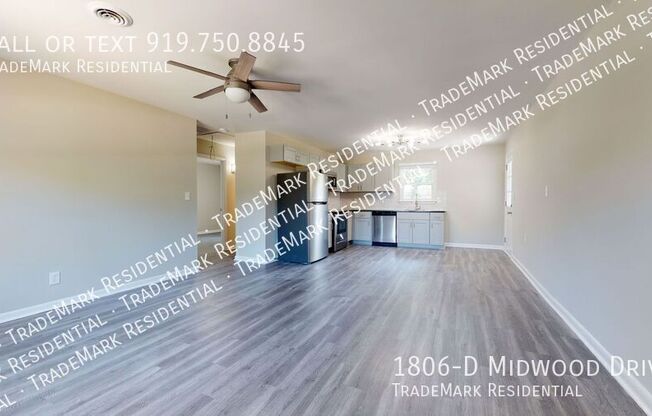 1806 D MIDWOOD DR