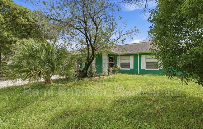 515 FLORAL DR