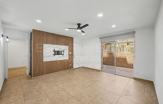 2 beds, 2 baths, 874 sqft, $1,695, Unit Unit 141