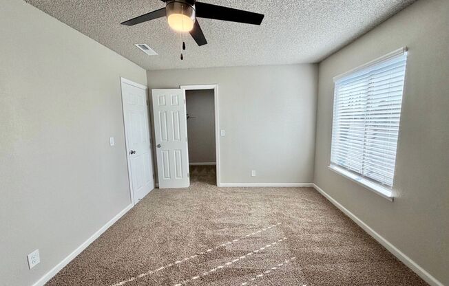 1 bed, 1 bath, 714 sqft, $1,350, Unit 243B