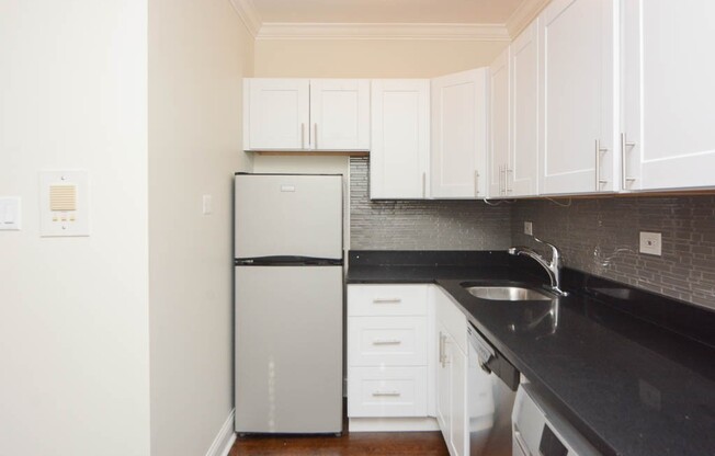 2127 DAYTON