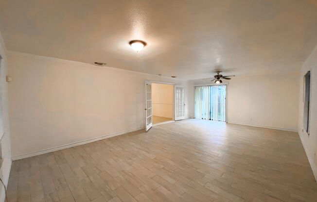 LOVELY ONE STORY 3/2 LOCATED NEAR UTSA!