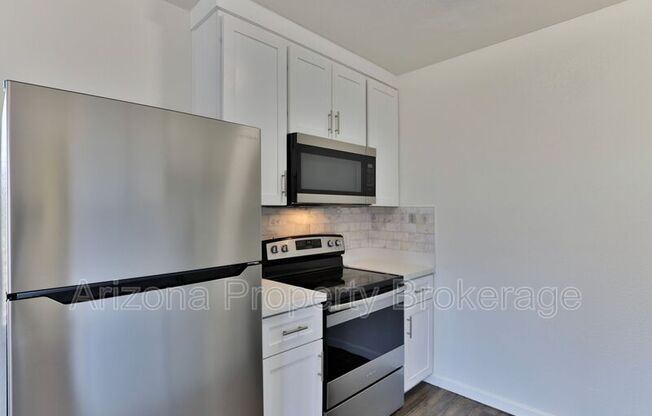 4150 N 25 ST