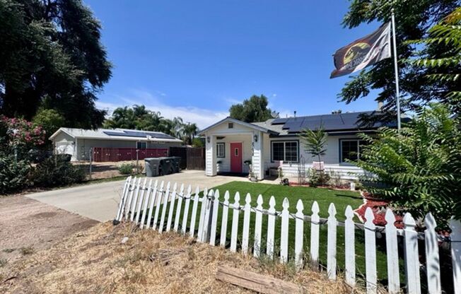 Charming 3 Bed + Den Home with Solar in Wildomar!
