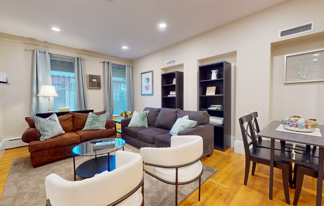290 Beacon St