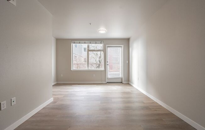 Studio, 1 bath, 543 sqft, $1,209, Unit B108