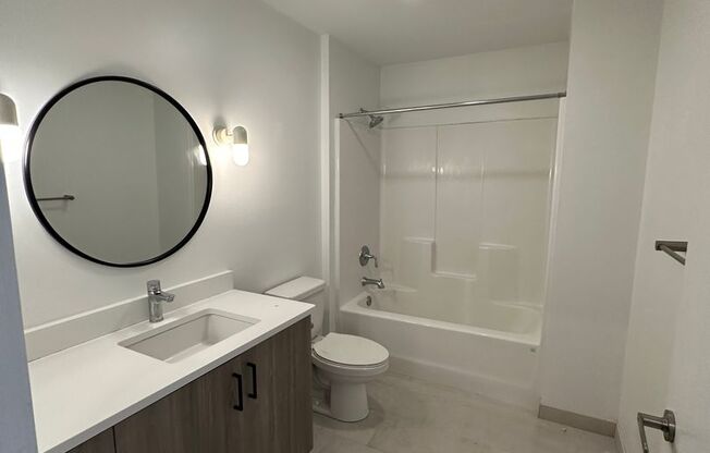 1 bed, 1 bath, 691 sqft, $1,455, Unit 108