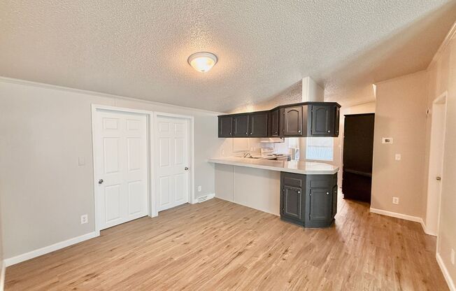 Pet-Friendly 5-Bedroom Near CSU Pueblo