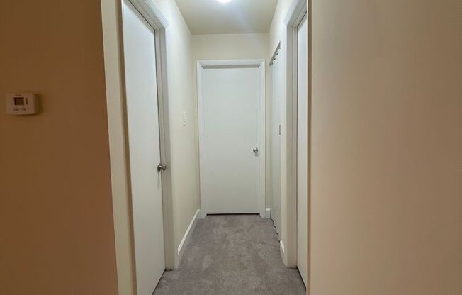 2 beds, 2 baths, 1,000 sqft, $2,250, Unit 14207 #102