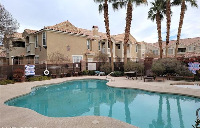 2 beds, 2 baths, $1,550, Unit Building 1
