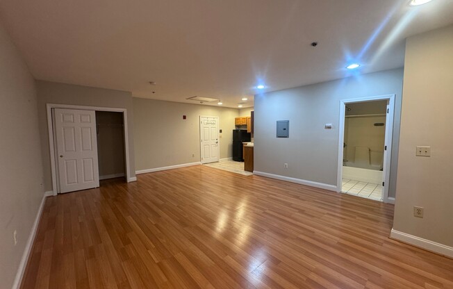 15 PEARL ST