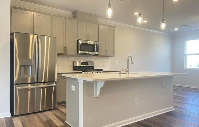 419 CAROLINA SPG BLVD