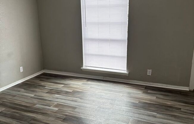 Welcome to The Lewiston Apartments in the Vibrant Heller Park Neighborhood!