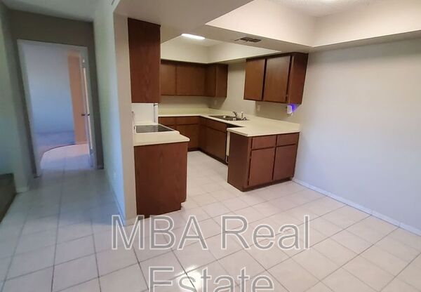 4444 E PARADISE VILLAGE Parkway