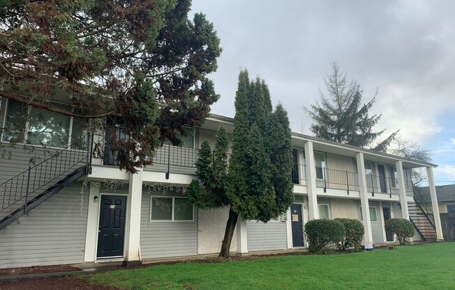 Sweetbriar Apartments