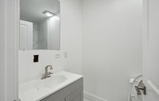 1 bed, 1 bath, $1,300