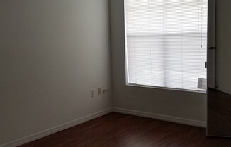 1 bed, 1 bath, $1,215, Unit Bldg 14, Unit 102