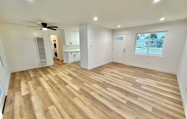 BEAUTIFULLY REMODELED 3B/R, 2BA HOUSE WITH LARGE TURFED BACKYARD