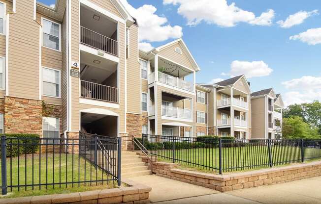 Balconies and patios at Highlands Apartments in Bartlett, TN