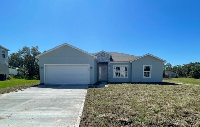 Perfect Family Home on the Polk County side of Poinciana.