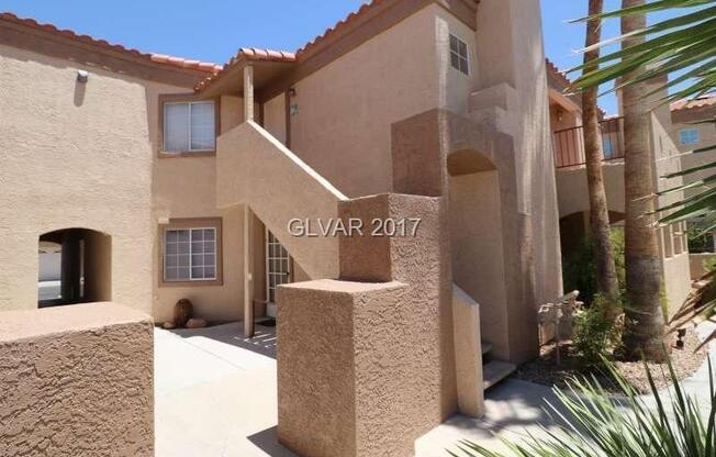 2 beds, 1 bath, 1,018 sqft, $1,700, Unit Hillpointe Rd. 1722