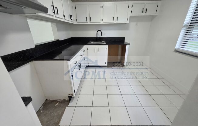 2 beds, 2 baths, 1,020 sqft, $2,295, Unit V110