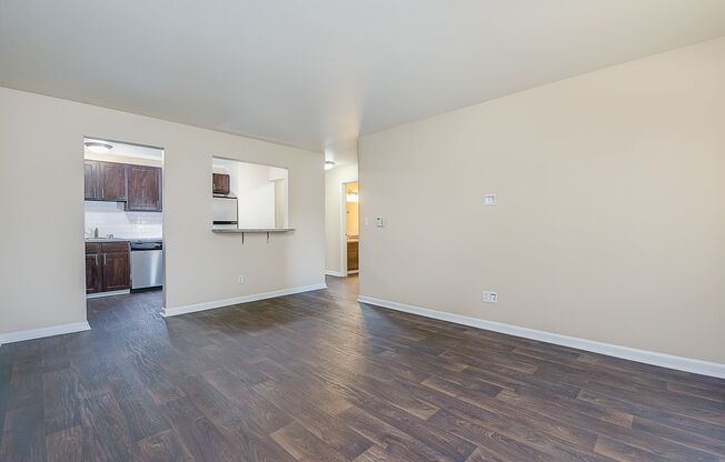 1 bed, 1 bath, 700 sqft, $1,599, Unit 1-103