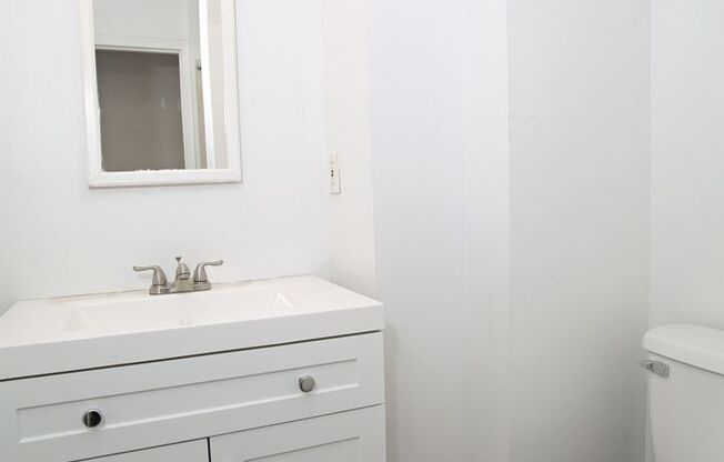 Studio, 1 bath, 116 sqft, $950, Unit 205